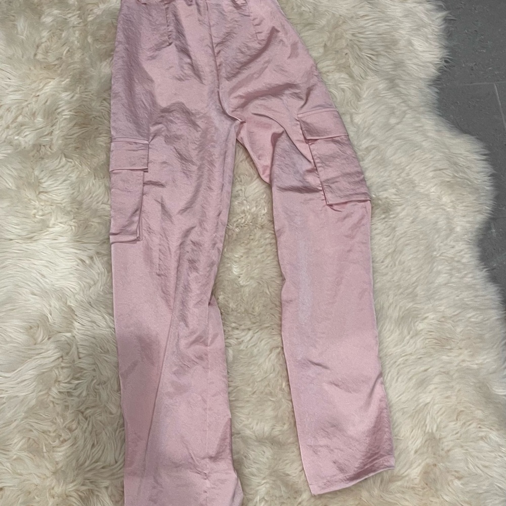 Superdown Blush Satin Cargo Trousers - Picture 3 of 5